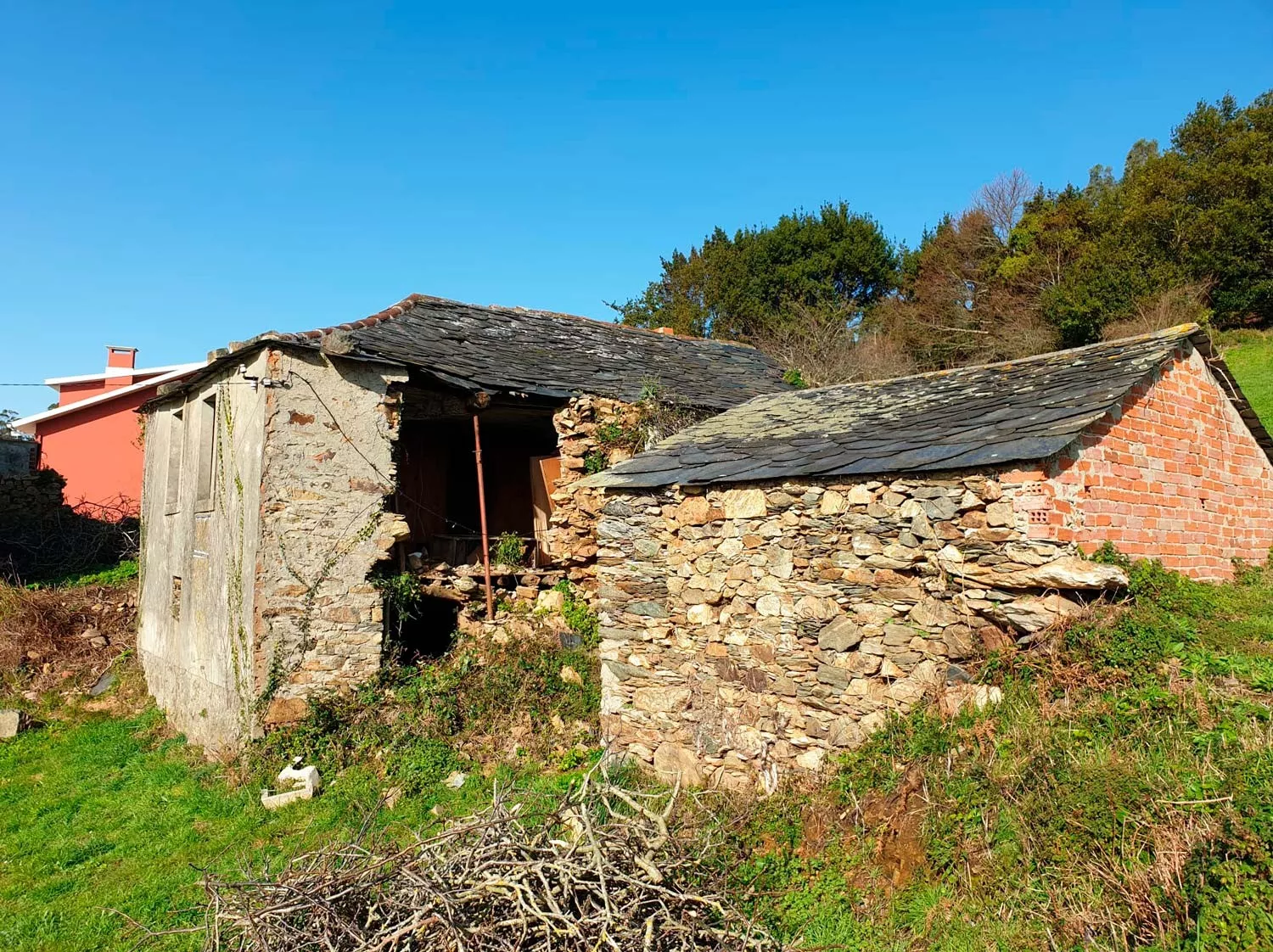 Remodelación de una casa en la costa gallega (Lugo) - Arliblock